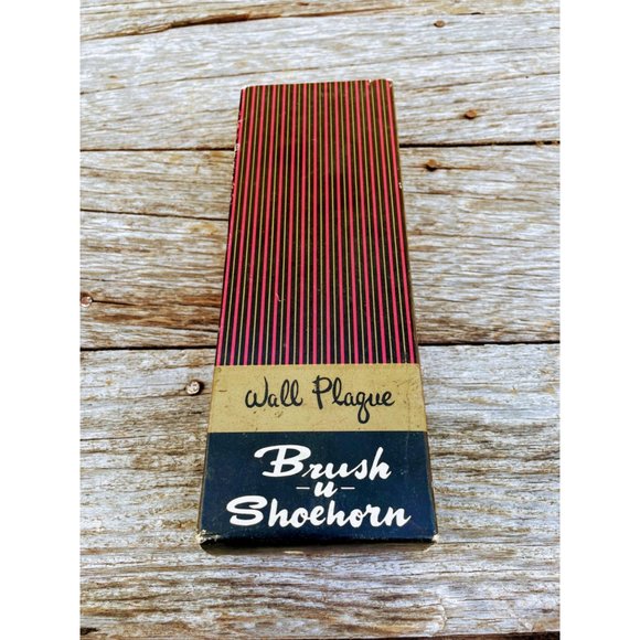 Vintage Midcentury Brush/Shoehorn wall Hanging Seahorse Handles - Picture 3 of 11